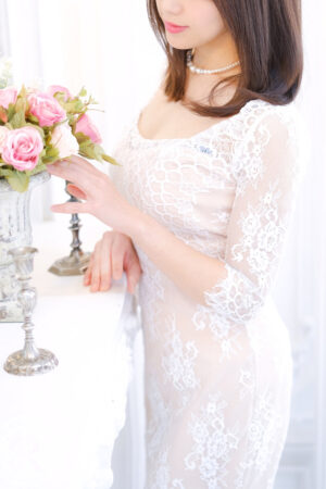 渋谷 高級デリヘル【CLUB麗花】 若槻 保美