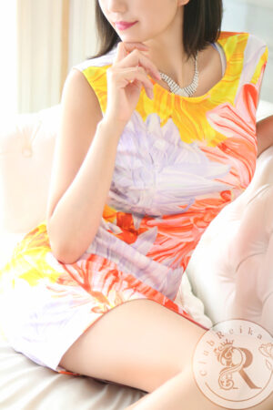 渋谷 高級デリヘル【CLUB麗花】 霞 朱花