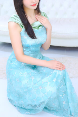 渋谷 高級デリヘル【CLUB麗花】 奥永 玖美